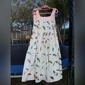 Queen of sparkle dress XS NWT run generous